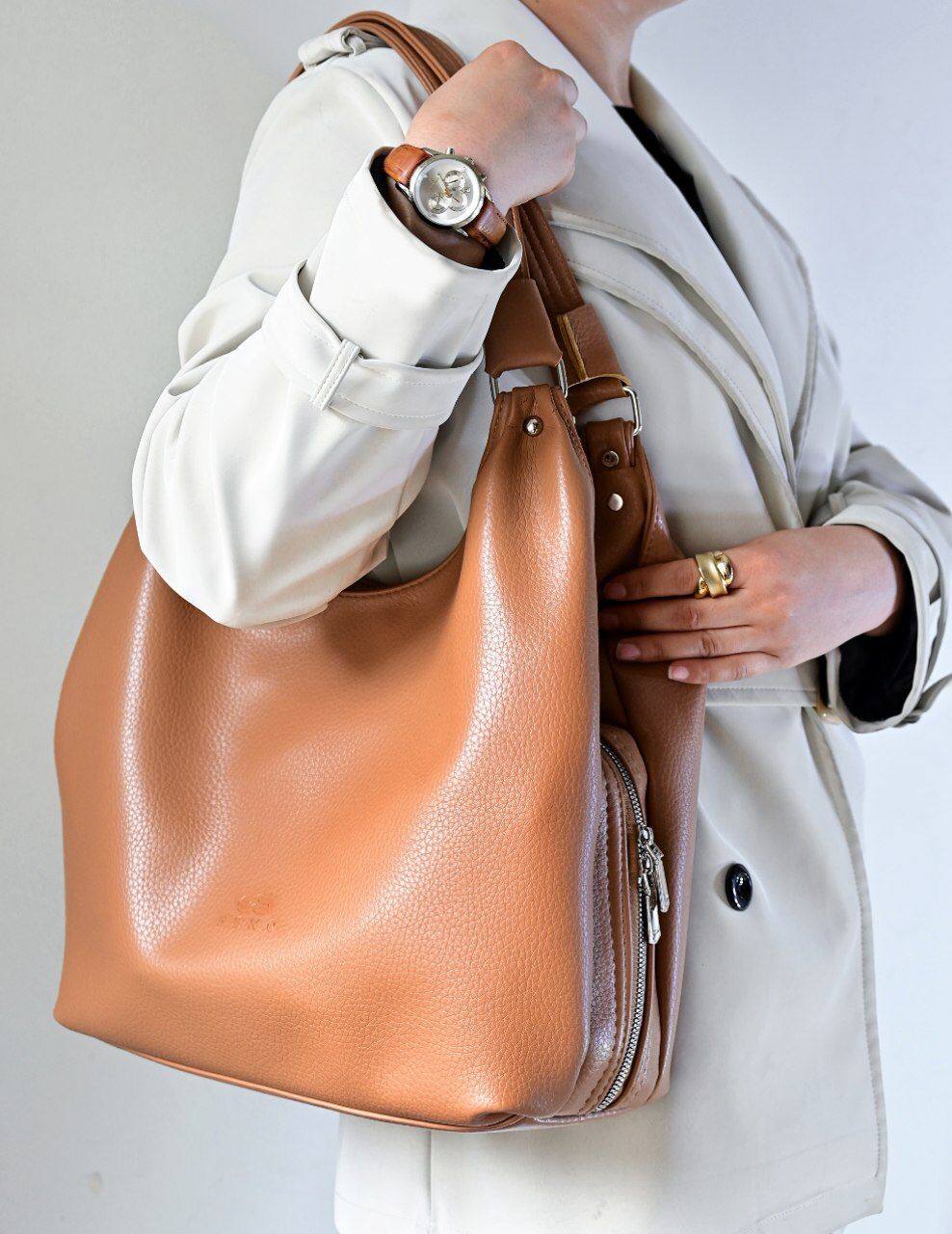 قهوه ای چرمی